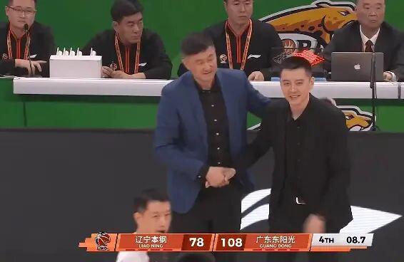 轻取不轻视！杜锋：对阵辽宁队，球员们自始至终专注于比赛