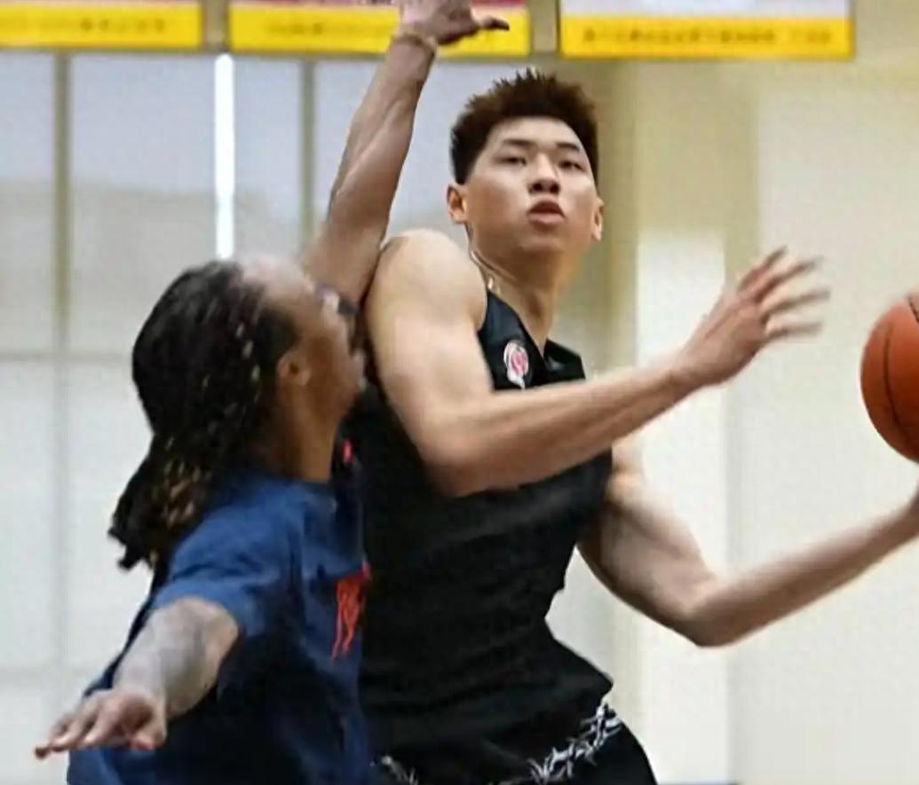 赛事知识挑战-CBA广东VS新疆，崔永熙徐杰有望合体，杜锋率豪华阵容冲开门红